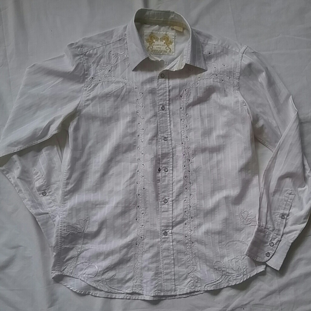 Shirt - Picture 8 of 8